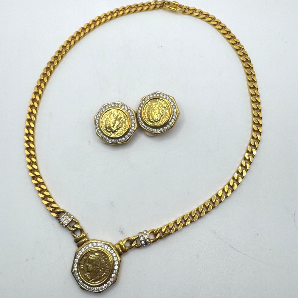 Gold Tone Coin Medallion Rhinestone Halo Curb Chain Necklace Clip On Earrings
